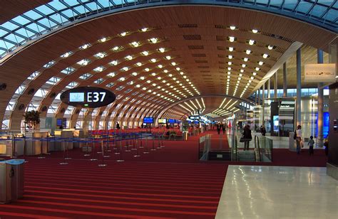 shops at roissy cdg